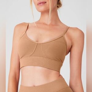 Alo Yoga Alosoft Head Start Bra in the color Toasted Almond Size L